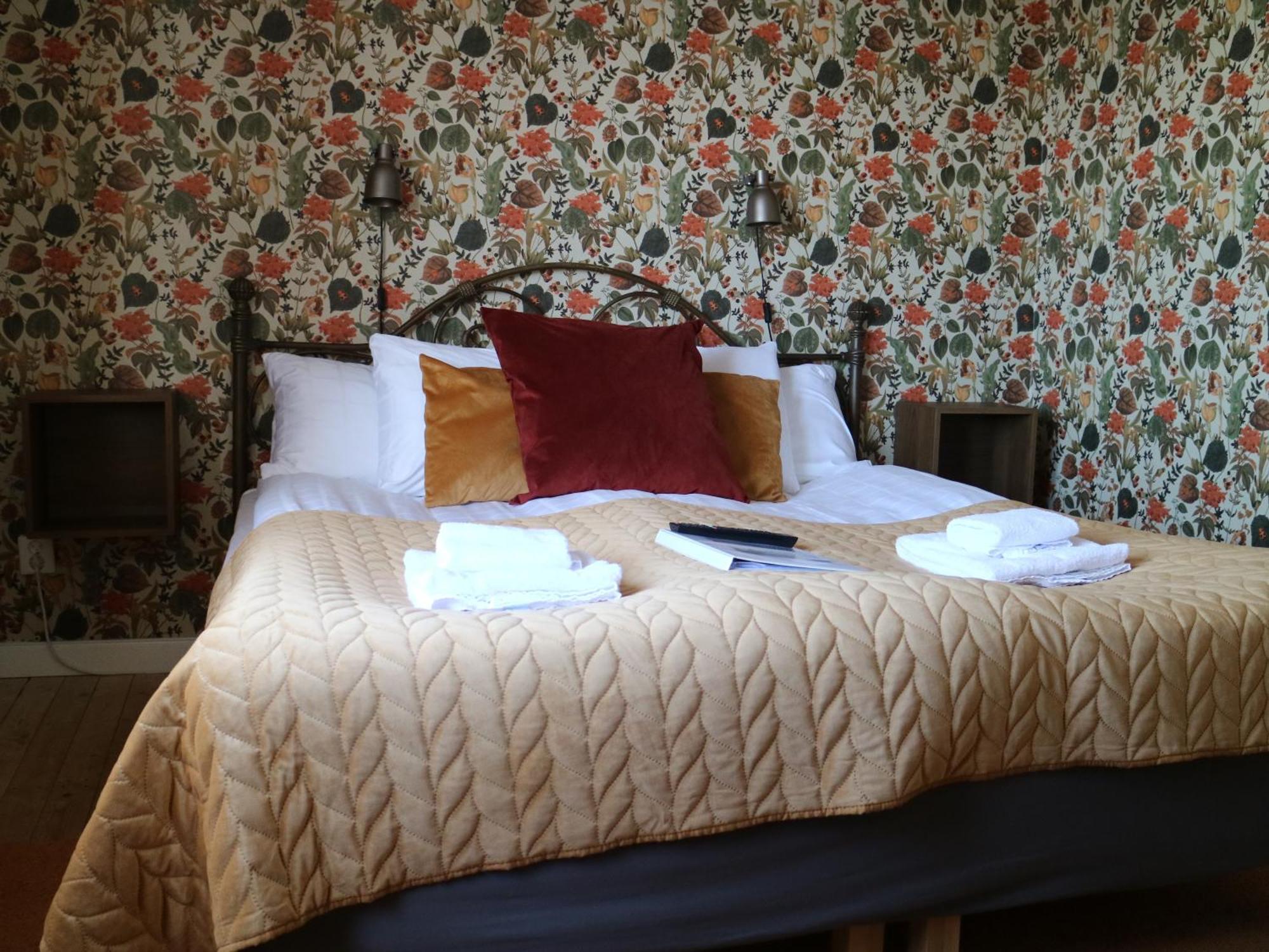 Lustigsgarden Boutique Hotel 레트비크 외부 사진