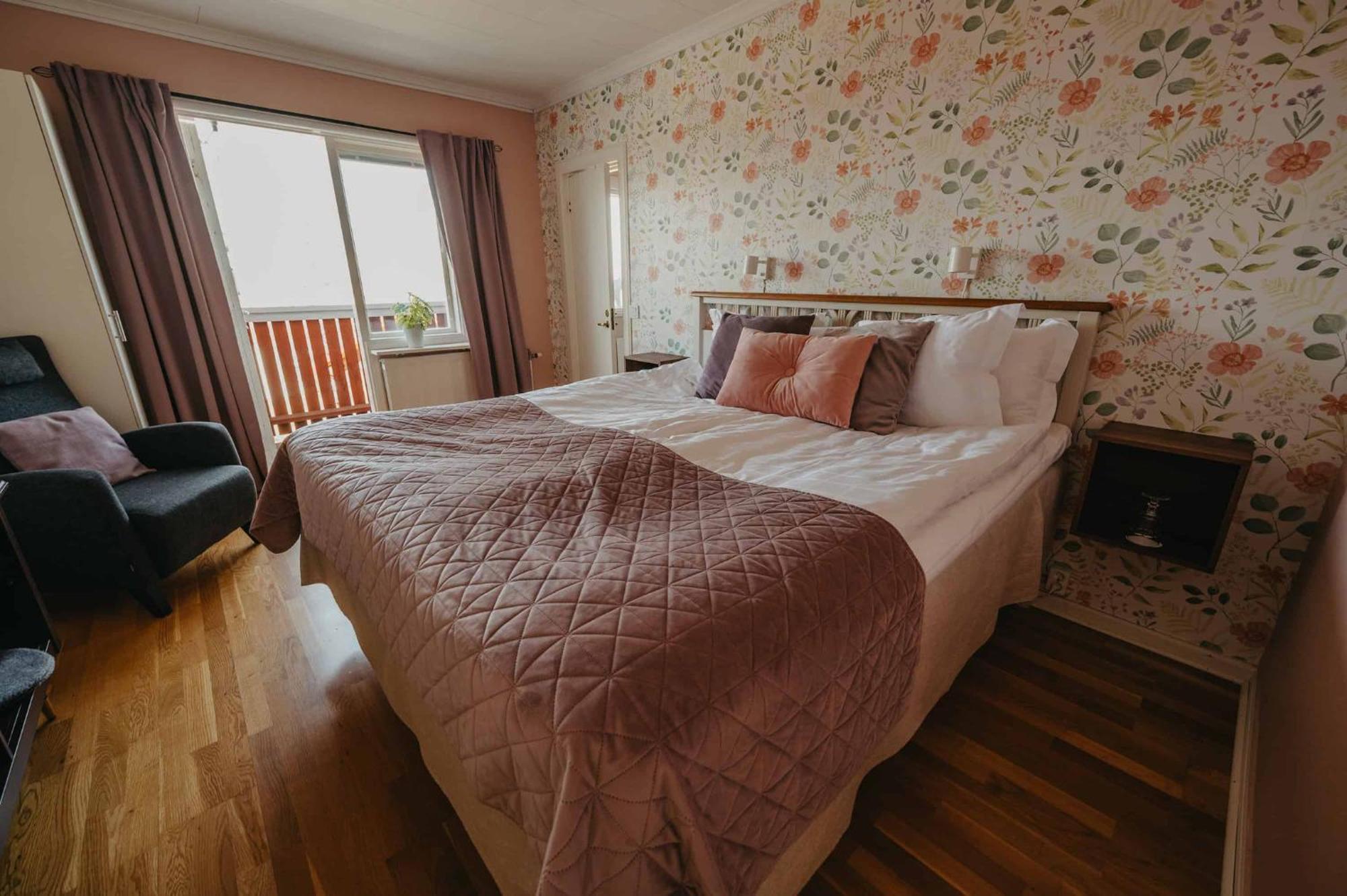 Lustigsgarden Boutique Hotel 레트비크 외부 사진